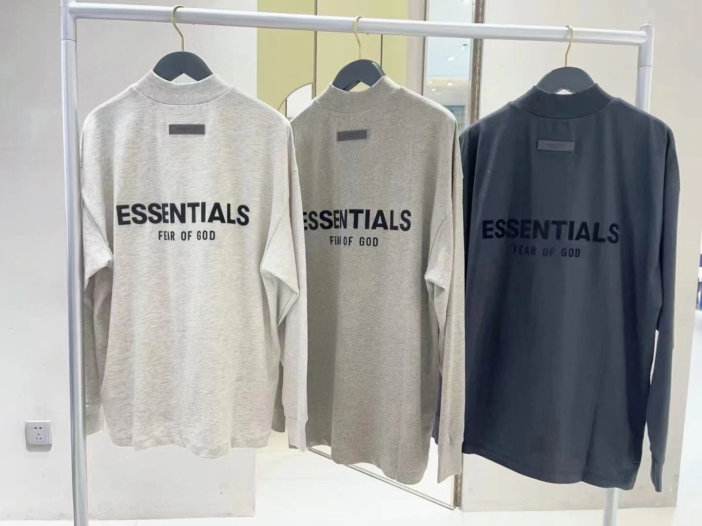 Top Essentials Flocking Letter Crew Neck 100% Cotton Long Sleeve T-shirt Fog Men and Women