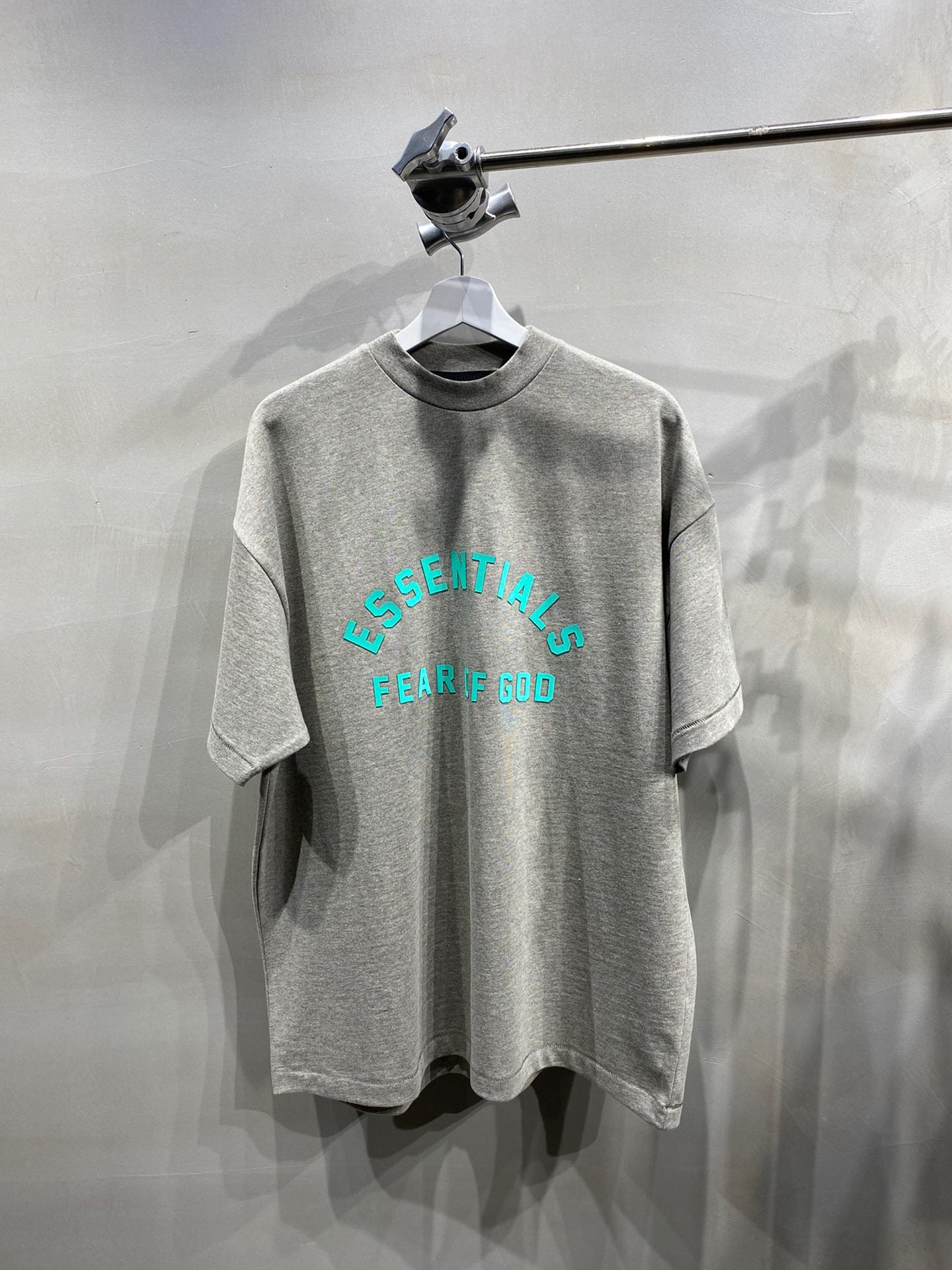 ESS **Half Arc 24ss Spring Silicone Letter 380gsm Heavy Crew Neck 100% Cotton Short Sleeve T-shirt