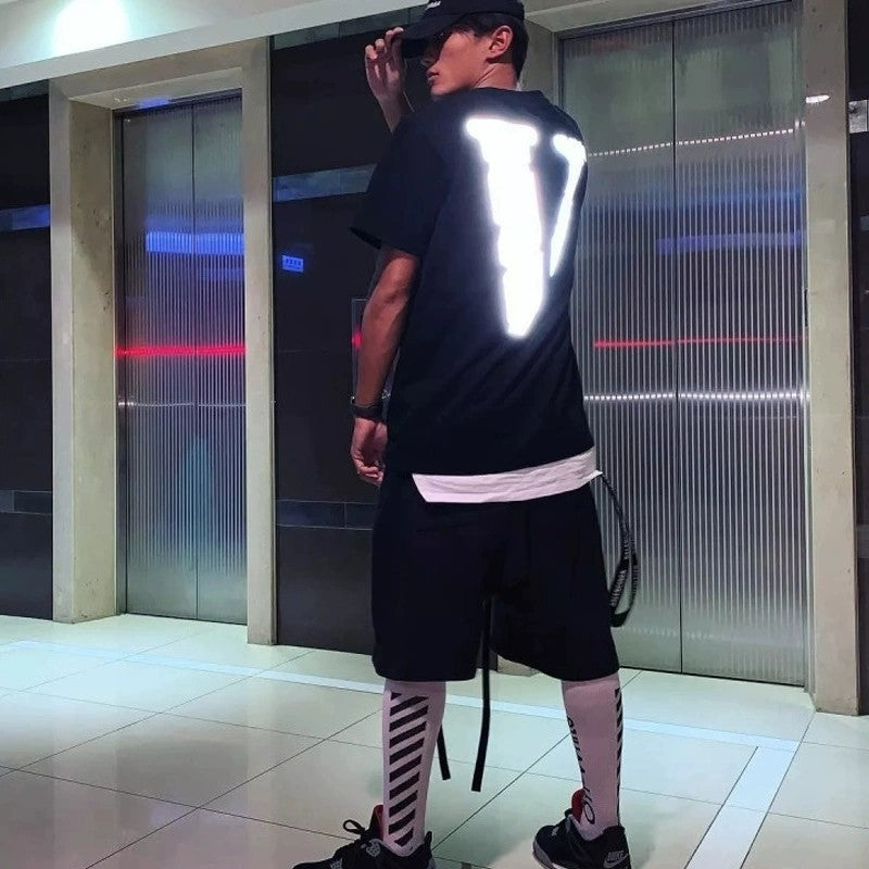 Wholesale Same style as wang yibo lone Short-sleeved with a large back v Reflective Rhinestone Devil Angel Couple Outfit Loose Fit T Shirt