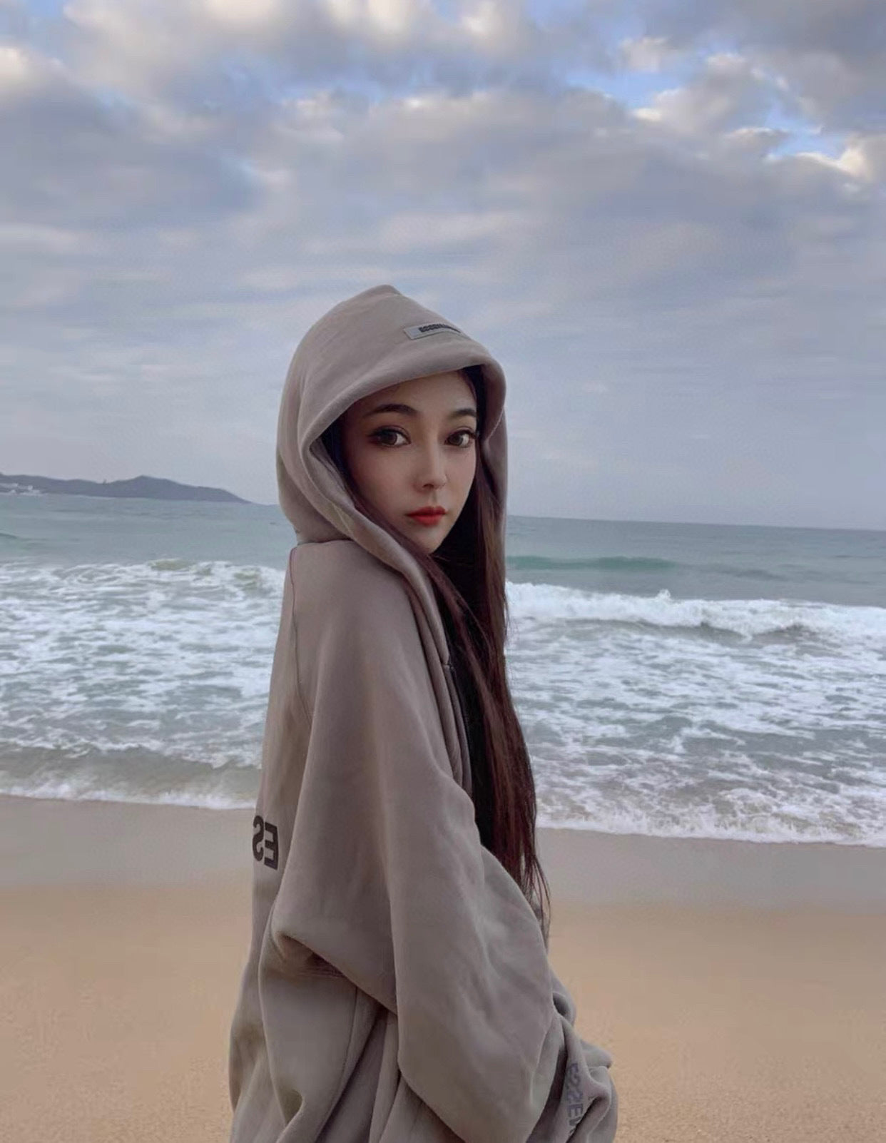 ESS Silicone Letter Zipper with Fleece Lining100% Cotton Hooded Sweater