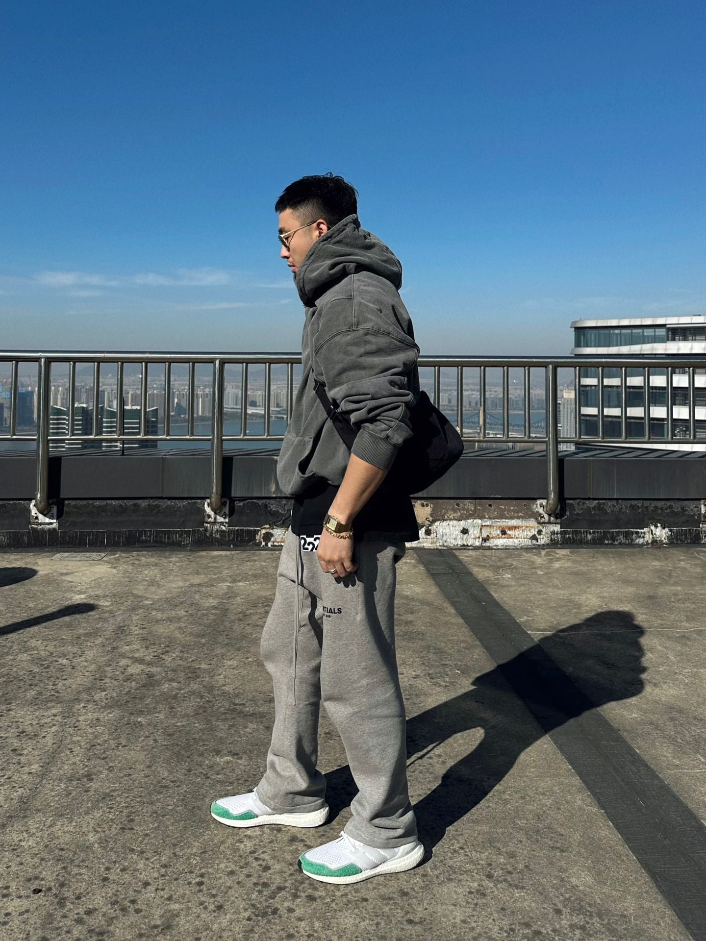 SS22 Tide Pants-Fear of God Essentials Sweatpants (SS22)