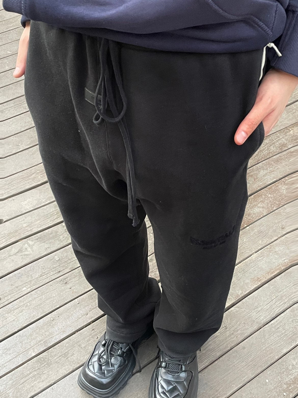 SS22 Tide Pants-Fear of God Essentials Sweatpants (SS22)