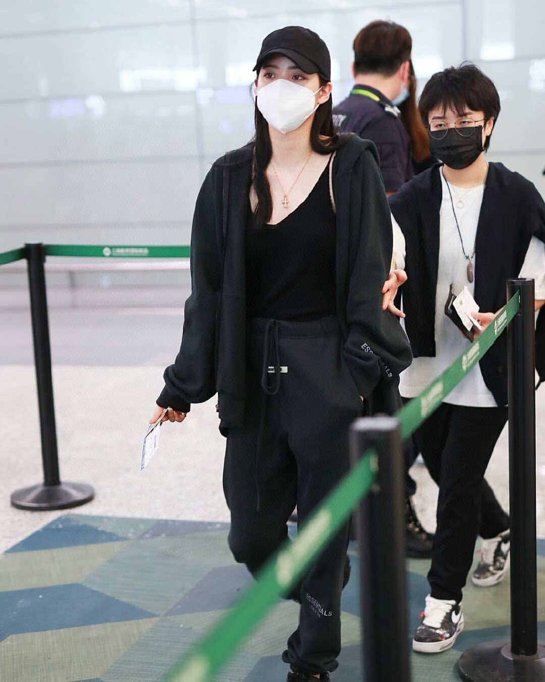 ESS Silicone Letter Zipper with Fleece Lining100% Cotton Hooded Sweater