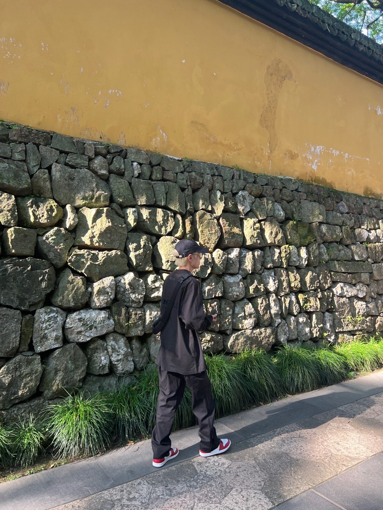 Top Essentials Flocking Letter Crew Neck 100% Cotton Long Sleeve T-shirt Fog Men and Women