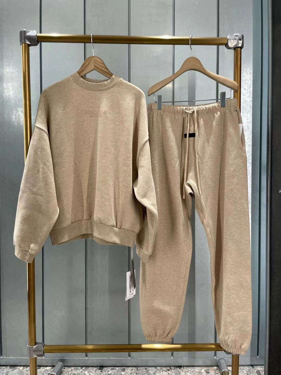 Ess*** Multi-Line Fog Silicone Letters Thickened Sports Casual Sweatpants Trousers