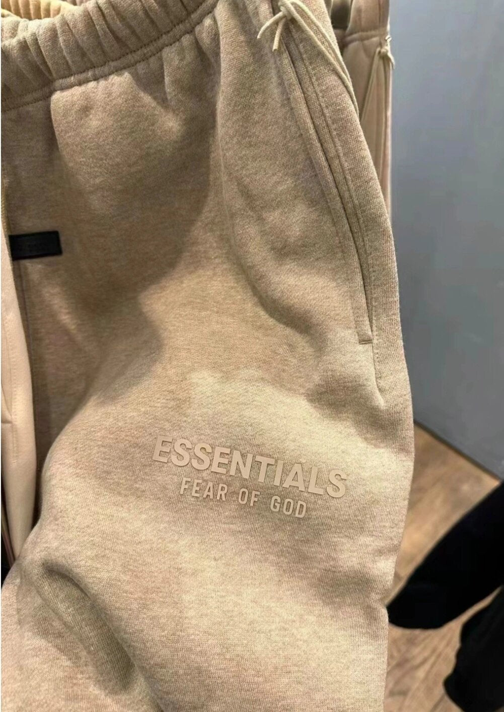 Ess*** Multi-Line Fog Silicone Letters Thickened Sports Casual Sweatpants Trousers