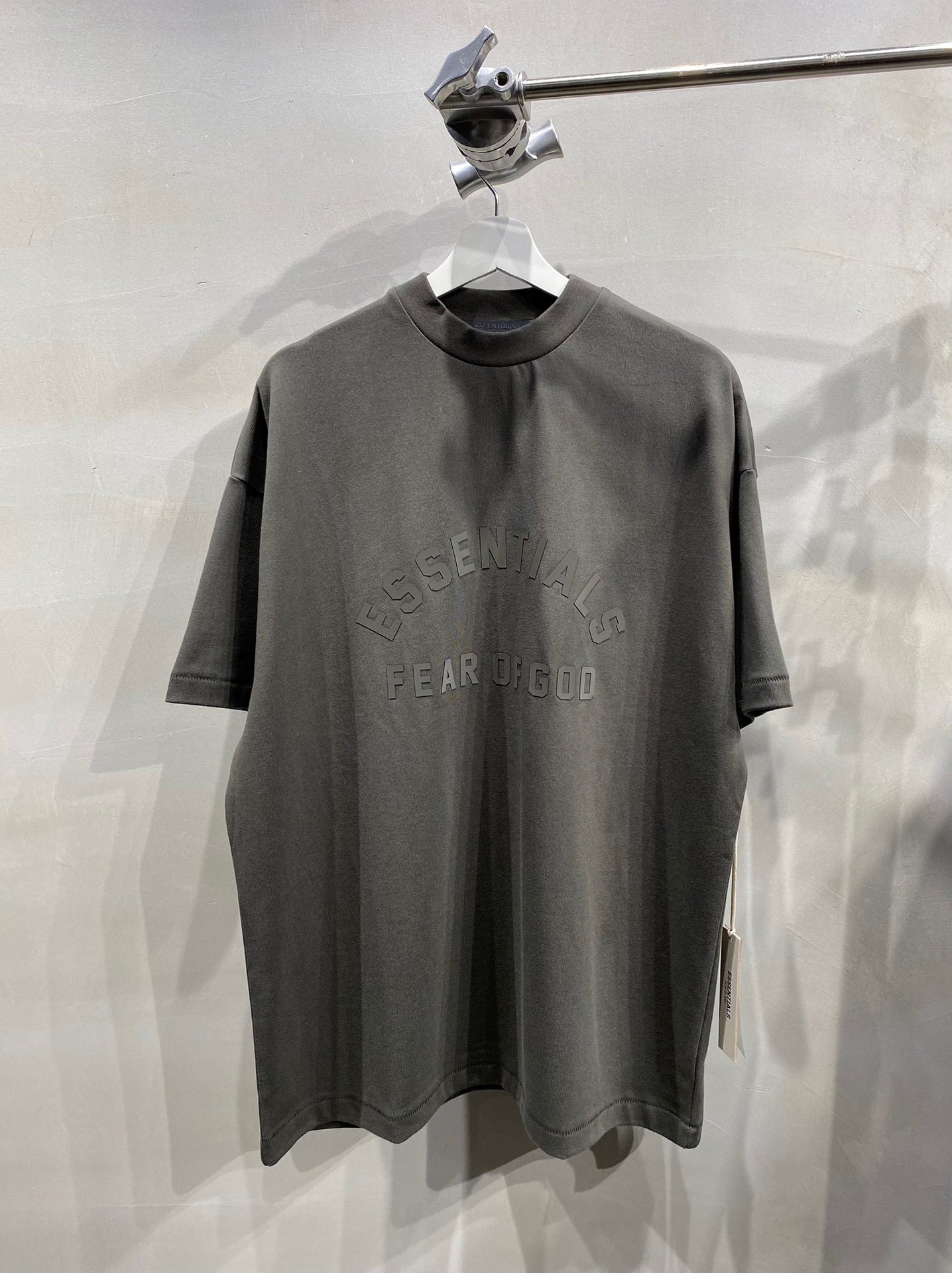 ESS **Half Arc 24ss Spring Silicone Letter 380gsm Heavy Crew Neck 100% Cotton Short Sleeve T-shirt