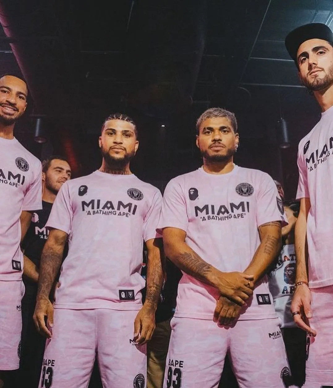 Bape Miami Short Sleeve Set 100% Cotton Round Embroidered Badge Unisex Loose T-Shirt